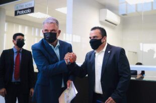Petecão registra chapa, divulga plano de governo e dispara: “Nossos adversários nem chapa tem ainda”