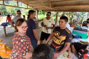 Com itinerário no Juruá, Vanda Milani visita mercados e comunidades em Cruzeiro do Sul