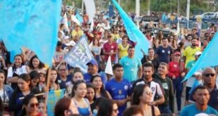 “Gladson colhe os frutos do que plantou”, diz moradora em grande festa do 11 em Feijó
