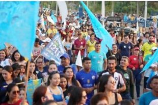 “Gladson colhe os frutos do que plantou”, diz moradora em grande festa do 11 em Feijó