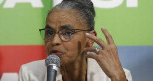 Marina Silva manifesta apoio e pede votos para Sanderson Moura