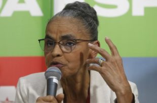 Marina Silva manifesta apoio e pede votos para Sanderson Moura