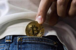 Mulher recebe R$ 37 milhões acidentalmente, gasta tudo e tem que devolver com juros