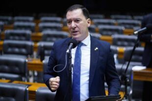 Sobrou para o carona: Projeto responsabiliza passageiros pelo estado de embriaguez do motorista