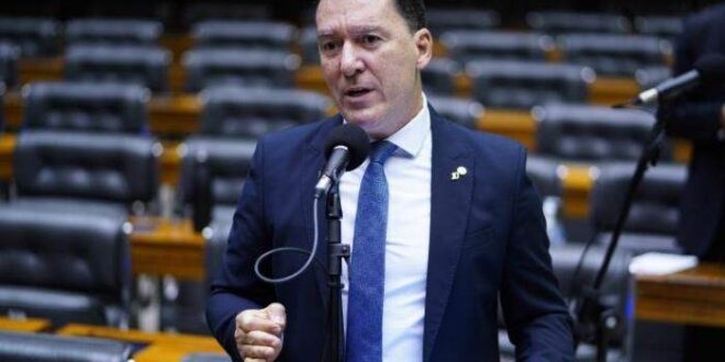 Sobrou para o carona: Projeto responsabiliza passageiros pelo estado de embriaguez do motorista