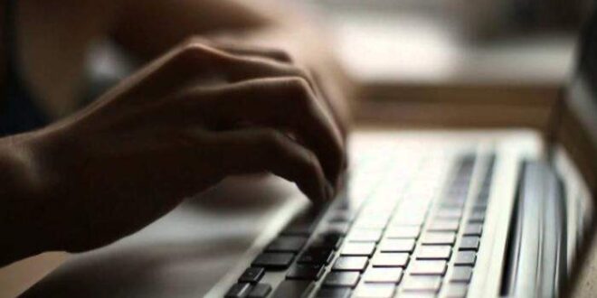 Golpe do falso download rouba senhas na internet