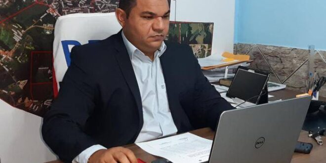 Fábio Araújo critica N. Lima e defende que decisão sobre eleição da mesa da Câmara seja tomada por todos