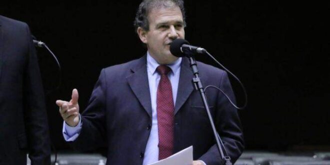Projeto inclui povos tradicionais entre beneficiados com reserva de vagas nas universidades