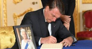 Bolsonaro diz que se não ganhar no primeiro turno, algo de anormal aconteceu