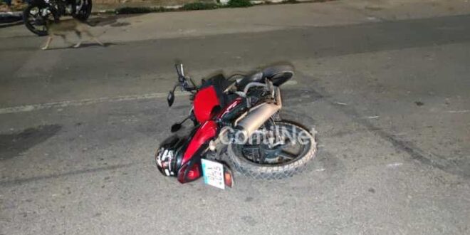 Motos colidem durante acidente em Rio Branco; entregador é socorrido
