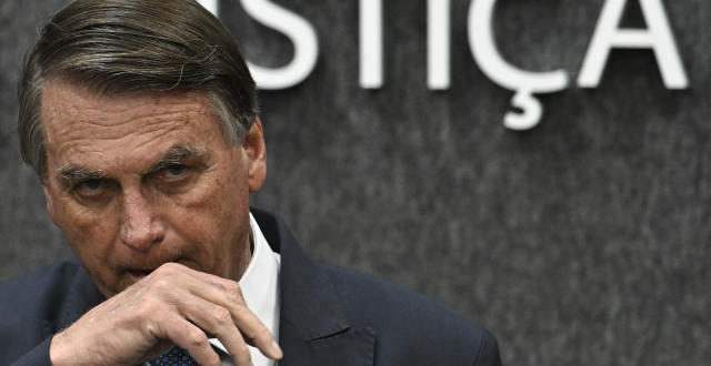 Bolsonaro atribui a ex-cunhado metade dos imóveis negociados em dinheiro