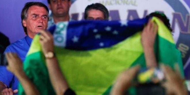 Campanha por Pix de R$ 1 para reeleição gera caos em grupos bolsonaristas