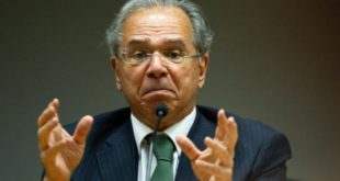 Guedes diz que corte no Farmácia Popular é um processo político em aberto