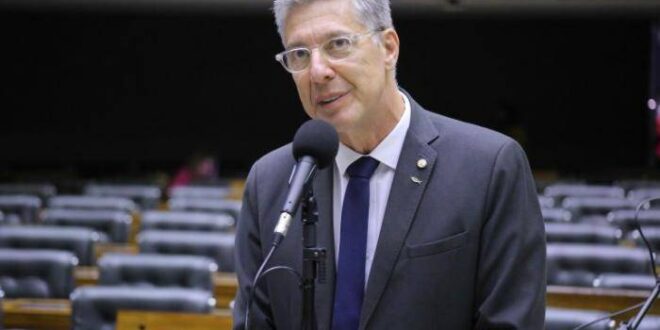 Projeto inclui no Código Penal distinção entre autor e participante de crime