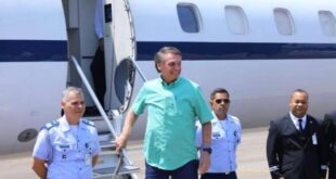 Avião com presidente Jair Bolsonaro arremete em Belo Horizonte
