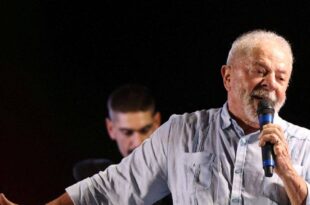 Lula: 'Bolsonaro deveria explicar como juntou R$ 26 mi para comprar 51 imóveis'