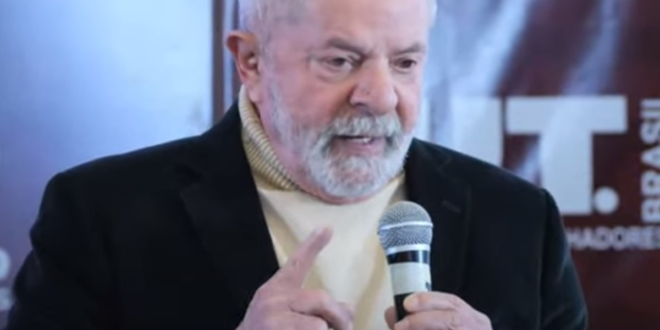 Lula diz que a maior mentira que Bolsonaro conta é evocar Deus toda hora