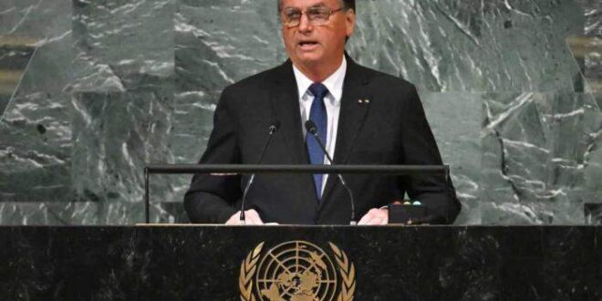 Na ONU Bolsonaro faz discurso em tom de campanha, ataca Lula e exalta economia
