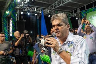 Operação apreende fuzil na casa de candidato a vice-governador do RJ