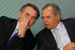 Senador pede impeachment de Bolsonaro e Guedes por 'pedalada'