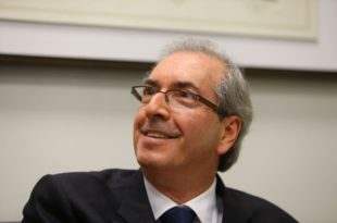 TRE de SP aprova candidatura de Eduardo Cunha