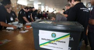 Brasil tem número recorde de eleitores no exterior