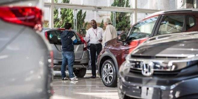 Vendas de veículos sobem 20,7% em agosto ante agosto de 2021, mostra Fenabrave