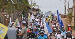 Mega-carreata de Gladson reúne mais de 3 mil veículos nesta terça 13