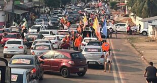 Carreata de Petecão mobiliza centenas de veículos e clima "contagiante" chama atenção