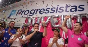 Gladson é recebido com festa pelas mulheres progressistas e pela juventude do partido