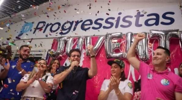 Gladson é recebido com festa pelas mulheres progressistas e pela juventude do partido