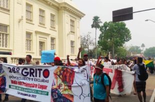 Grito dos Excluídos reúne mais de 200 pessoas em Rio Branco