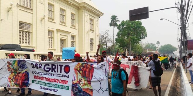 Grito dos Excluídos reúne mais de 200 pessoas em Rio Branco