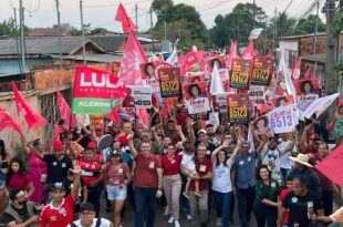 Jorge, Marcus e Nazaré levam a Caminhada da Esperança para os bairros do Segundo Distrito