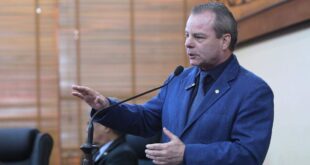 Pedro Longo pede redução de carga horária para servidores do Igesac