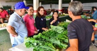 Ao lado de Jéssica e Antonia Sales, Mara cumprem agenda em Tarauacá e garante que no seu governo apoiará a compra da produção agrícola