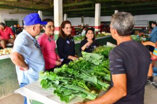 Ao lado de Jéssica e Antonia Sales, Mara cumprem agenda em Tarauacá e garante que no seu governo apoiará a compra da produção agrícola