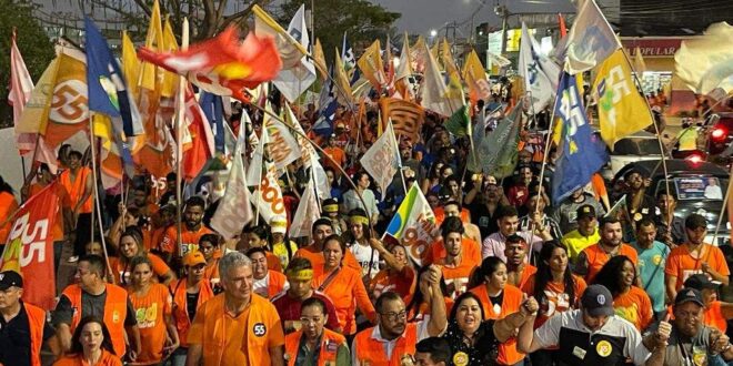 Petecão leva multidão às ruas da Sobral e coloca em dúvida a credibilidade da pesquisa