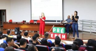 Aulas do Pré-Enem Legal contam com tradução em Libras