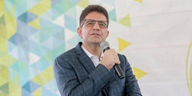  Gladson  representa o Acre em evento internacional de mudanças climáticas