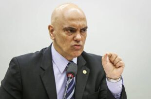 Alexandre de Moraes confirma denúncia de assédio eleitoral no Acre