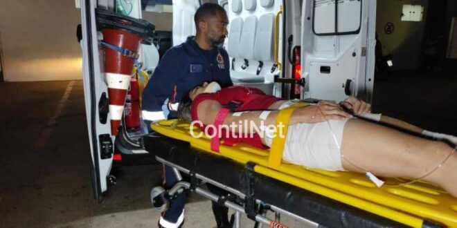 Colisão entre carro e moto deixa enfermeira ferida em Rio Branco