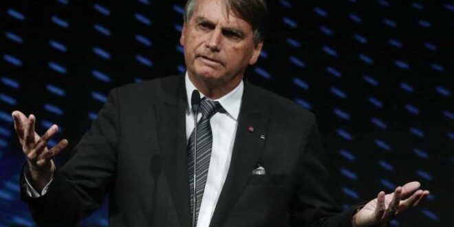 YouTube remove entrevista em que Bolsonaro fala de meninas venezuelanas