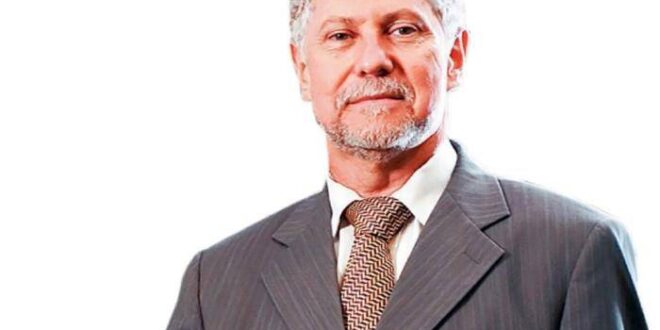 Ex-Diretor do BNDES esclarece financiamentos a projetos no exterior