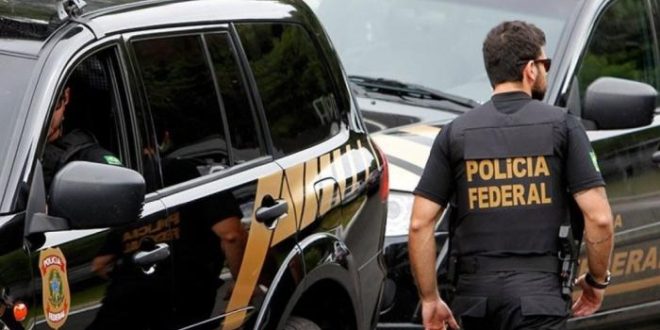 Operação investiga remessas de dinheiro ilícito ao exterior