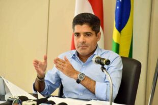 ACM Neto se mantém neutro e não declara apoio a Bolsonaro no 2º turno