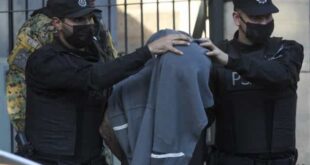 Homem que atacou Kirchner é indiciado por possuir pornografia infantil