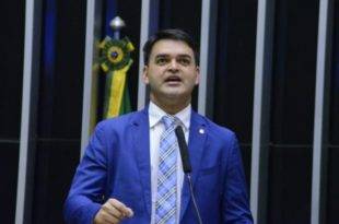 Proposta determina que dano à imagem independe de violação à honra