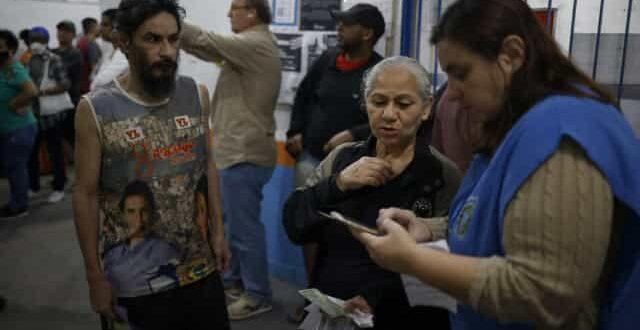 Grupos acionam TSE e acusam irregularidades na votação do 1º turno brasileiro nos EUA
