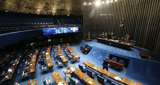 Senado aprova por unanimidade PL de custeio do piso da enfermagem